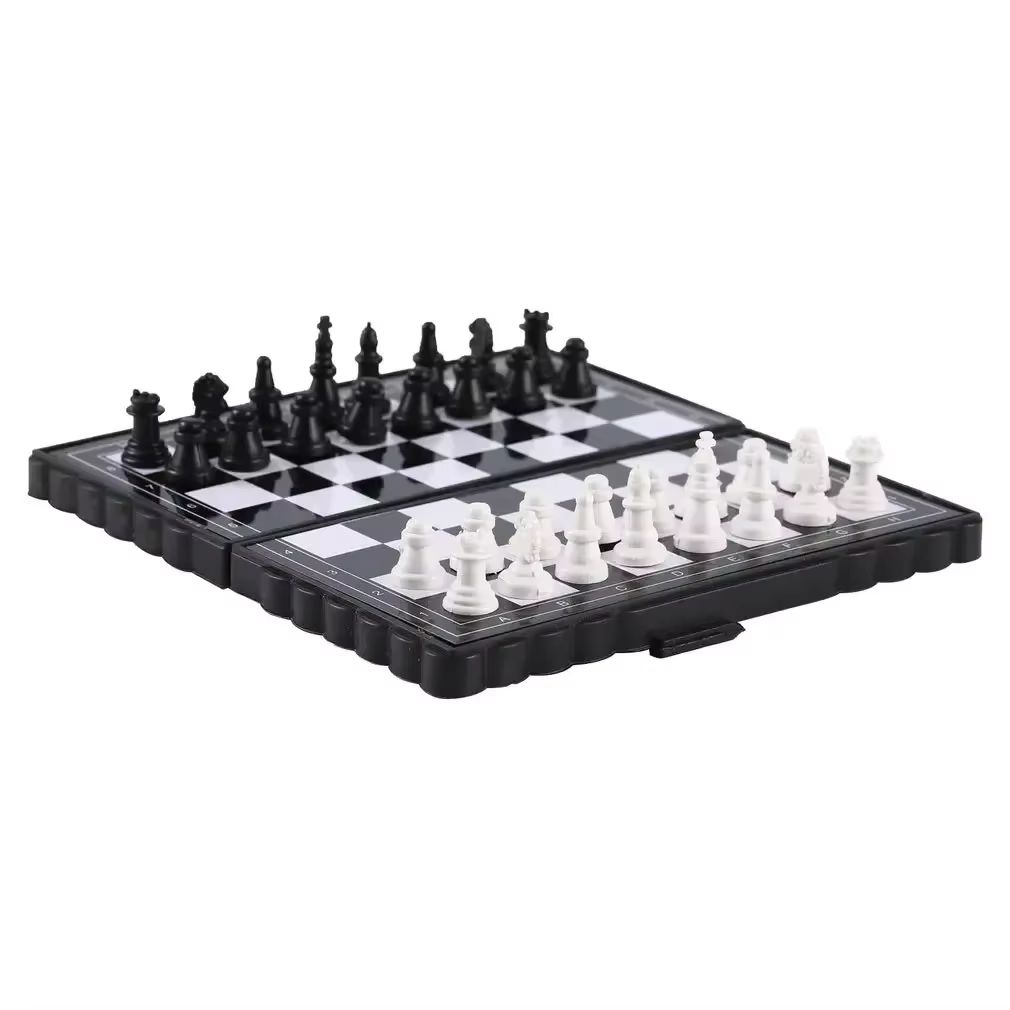 1Pc Mini Magnetic  Chess Set   – Board Game Ideas Bewertung und Preis